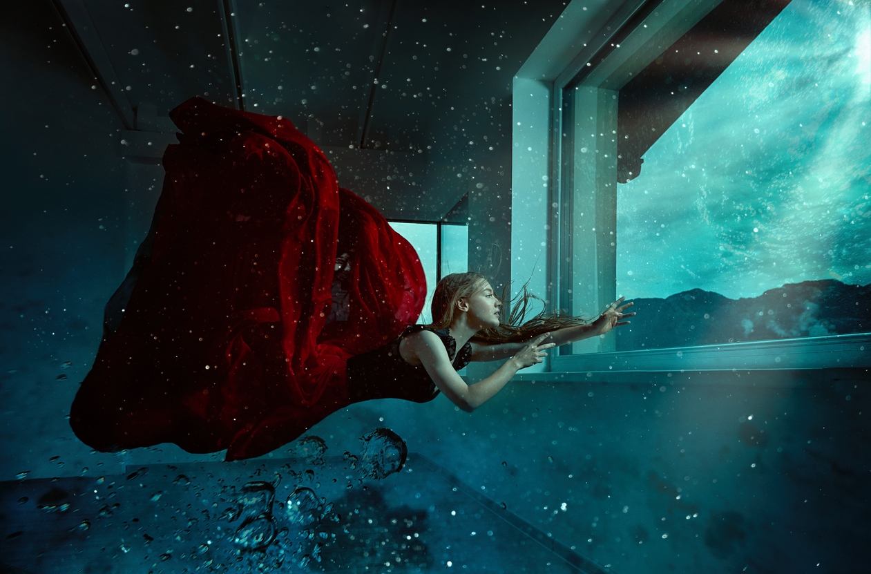 DOVE GLI ARREDI "ABITANO" LA CASA DOVE IL VESTITO "ABITA" IL CORPO